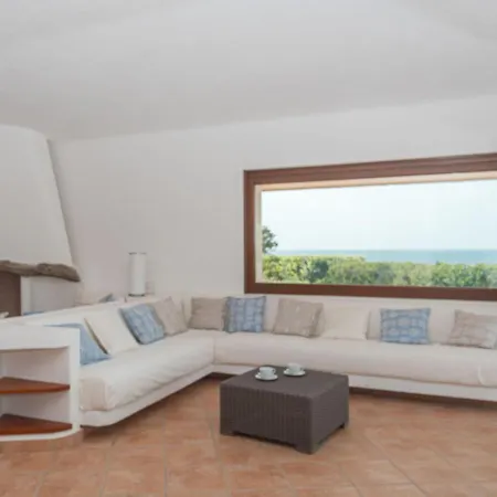 Villa Malvasia By Interhome